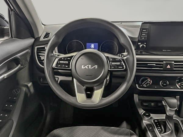 Kia Seltos LX 2022-13