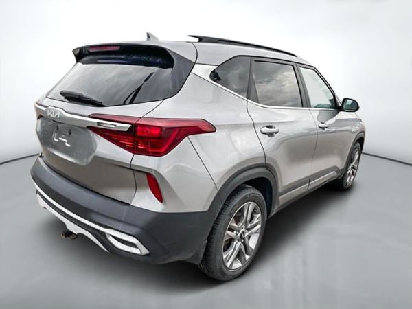 2022 Kia Seltos EX-6