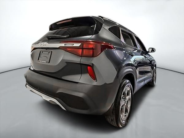 2023 Kia Seltos LX-2