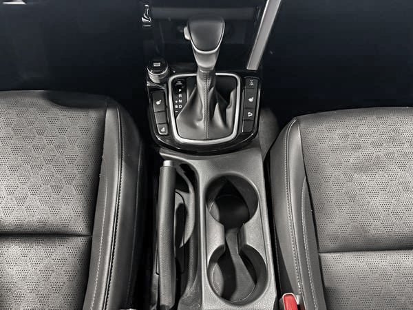 2023 Kia Seltos EX-23