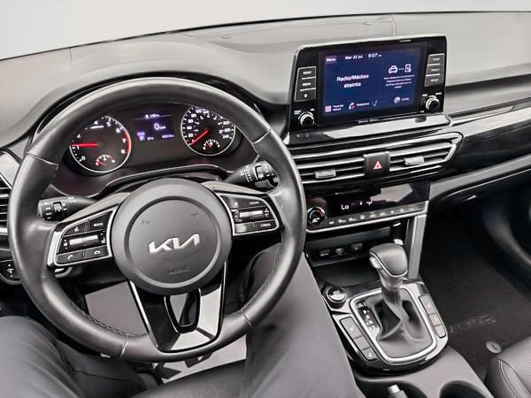 2023 Kia Seltos EX FWD-24