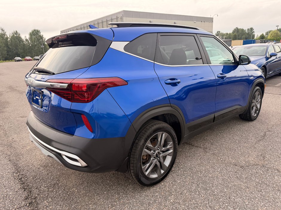 Kia Seltos EX AWD 2023-6