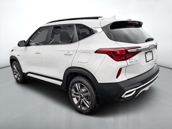 2023 Kia Seltos EX AWD-4
