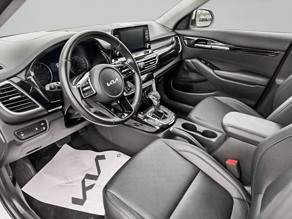 2023 Kia Seltos EX AWD-16
