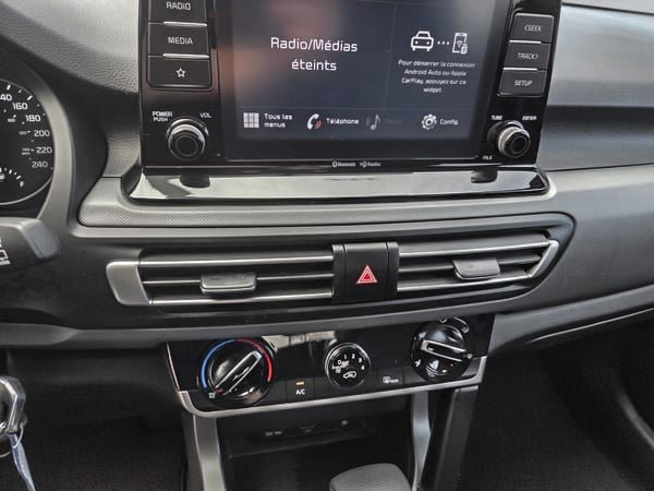 Kia Seltos LX 2023-13