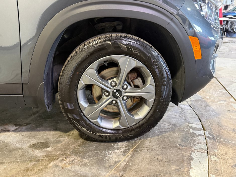Kia Seltos LX 2023-9