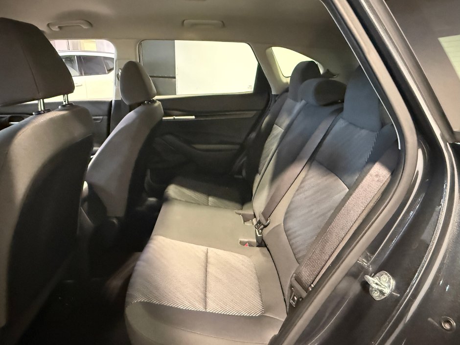 Kia Seltos LX 2023-23
