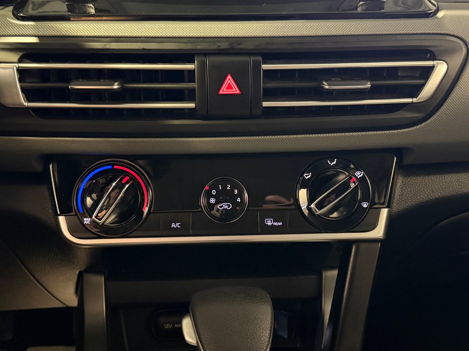 Kia Seltos LX 2023-21