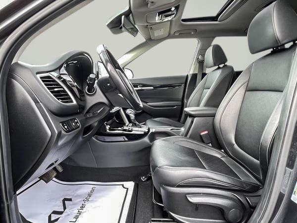 Kia Seltos EX 2023-11