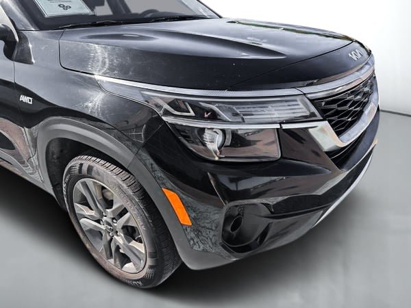 2023 Kia Seltos EX AWD-8