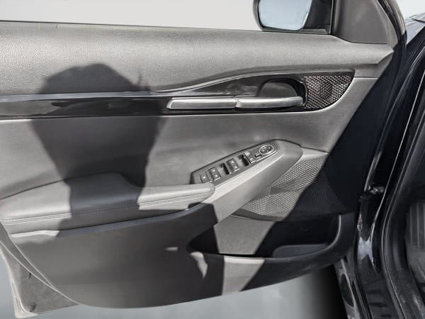 2023 Kia Seltos EX AWD-11
