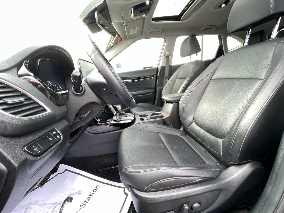 2023 Kia Seltos EX PREMIUM-10