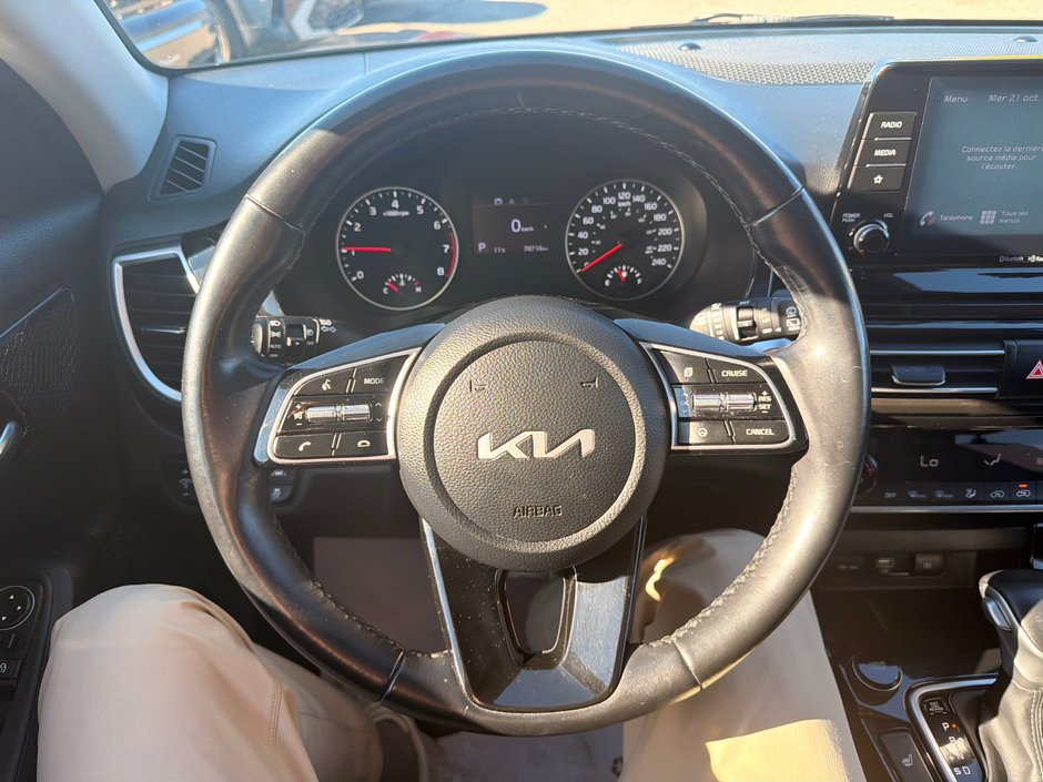 2023 Kia Seltos EX AWD-17