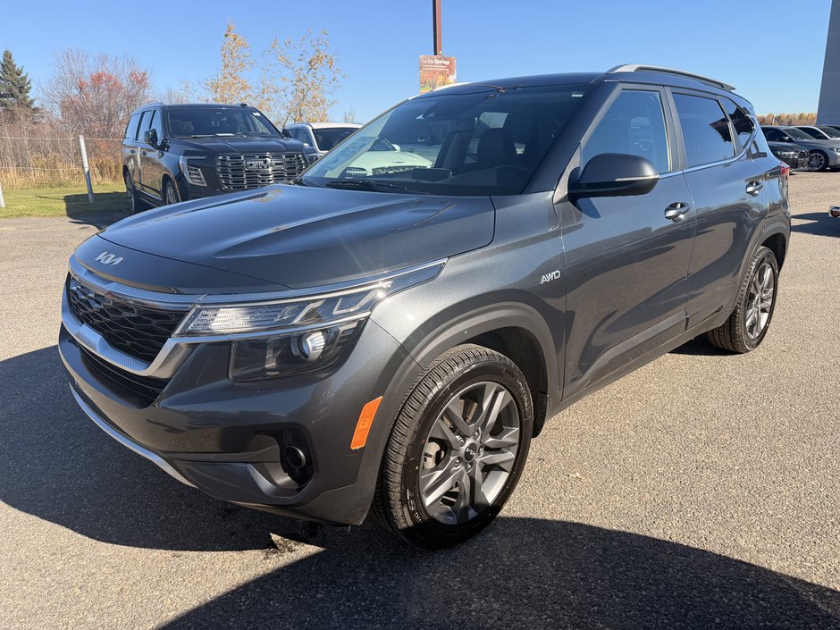 2023 Kia Seltos EX AWD-2