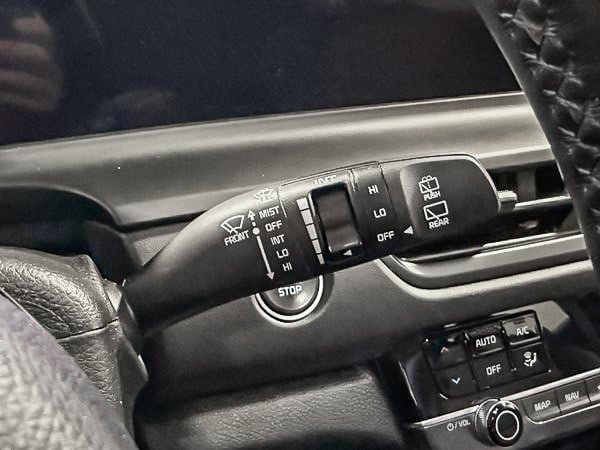 2024 Kia Seltos EX PREMIUM-18