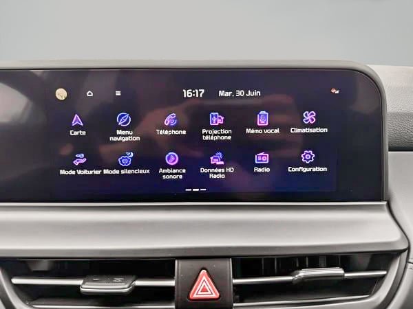 Kia Seltos EX PREMIUM 2024-20