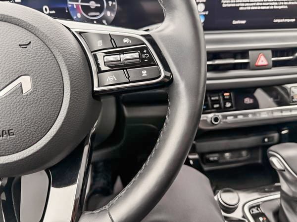 Kia Seltos EX PREMIUM 2024-17