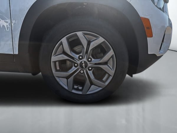 2024 Kia Seltos LX FWD-9