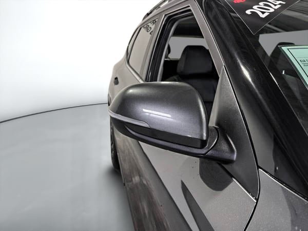 2024 Kia Seltos X-Line-9