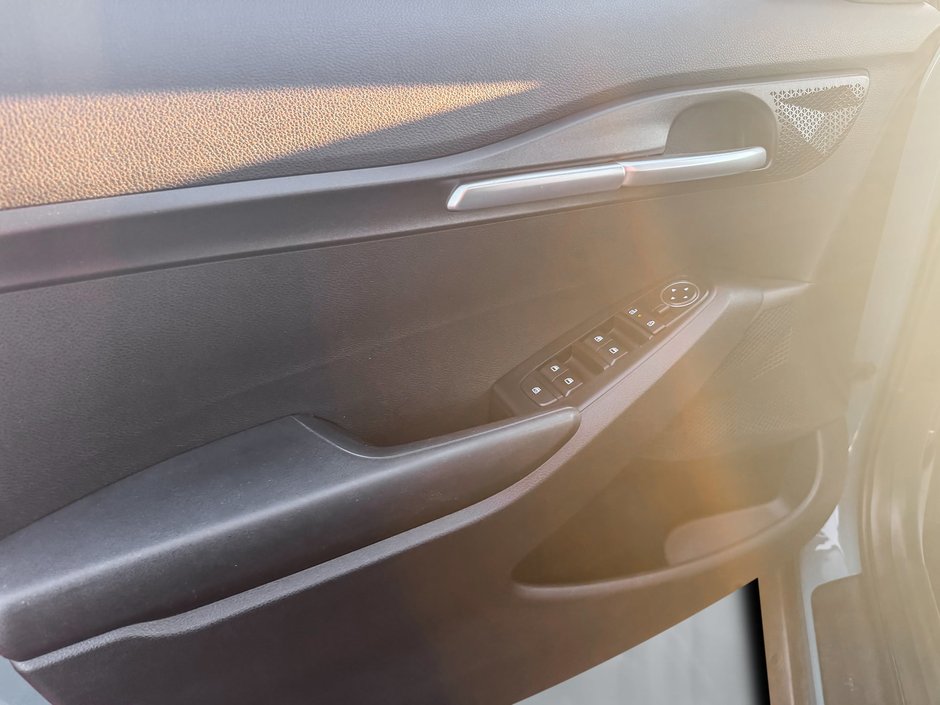 2024 Kia Seltos LX AWD-9