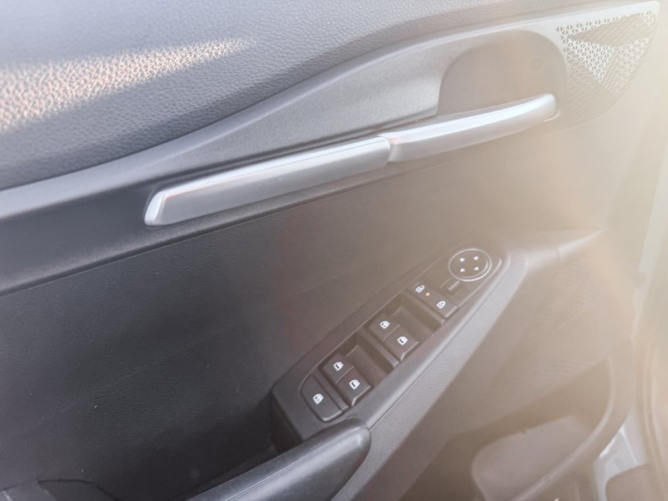 2024 Kia Seltos LX AWD-10