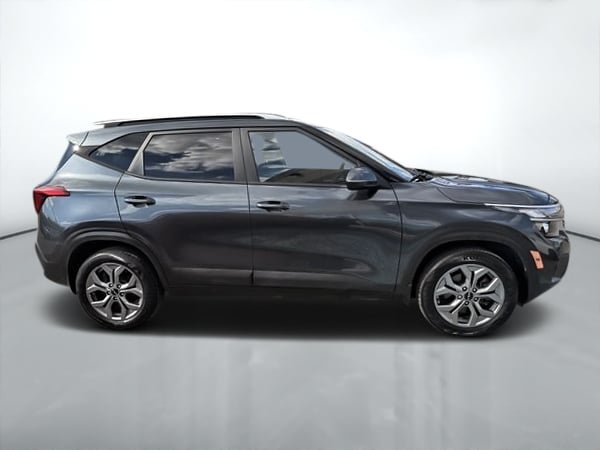 2024 Kia Seltos LX AWD-7