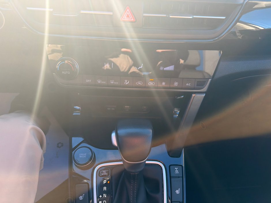 2024 Kia Seltos EX AWD-21