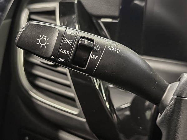 Kia Seltos EX 2025-17