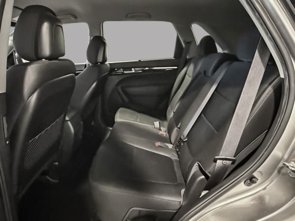 Kia Sorento LX 2015-22