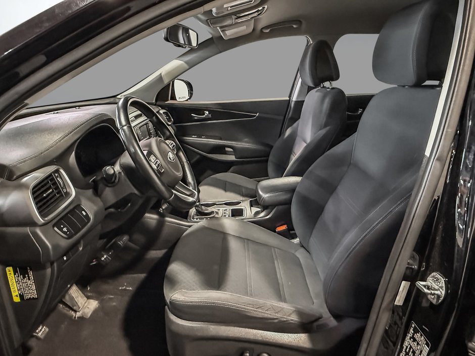 2016 Kia Sorento LX+-12