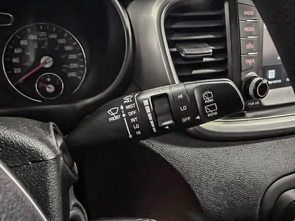 Kia Sorento LX 2020-17