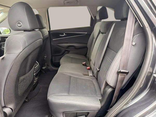 2020 Kia Sorento LX V6 AWD-24