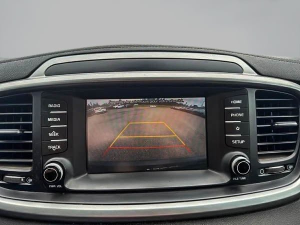 2020 Kia Sorento LX V6 AWD-22