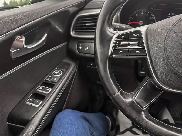 2020 Kia Sorento LX V6 AWD-17