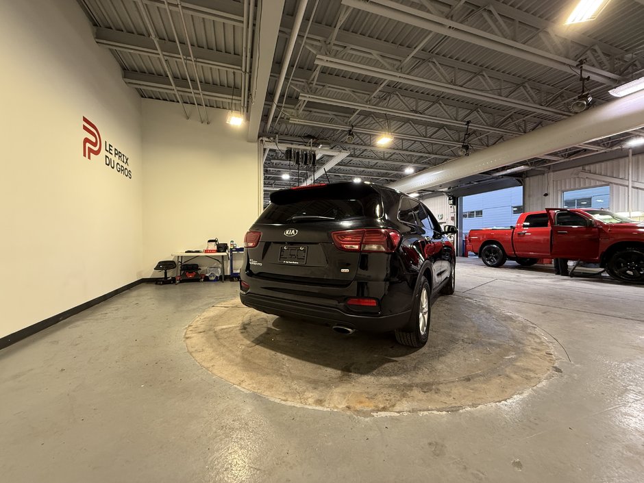 Kia Sorento LX 2020-2