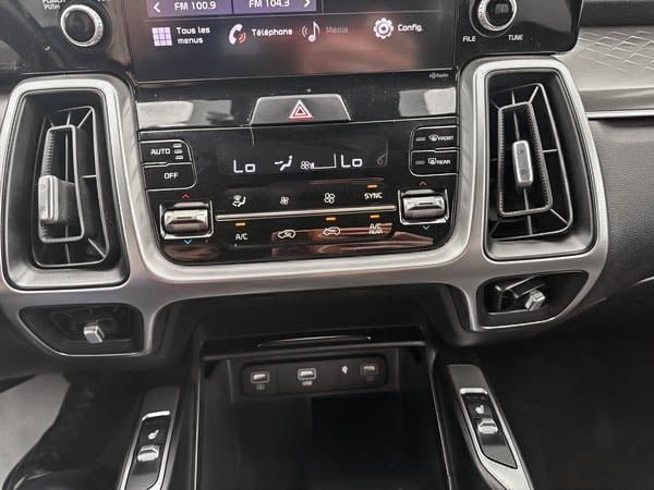 2021 Kia Sorento LX 2.5L-21