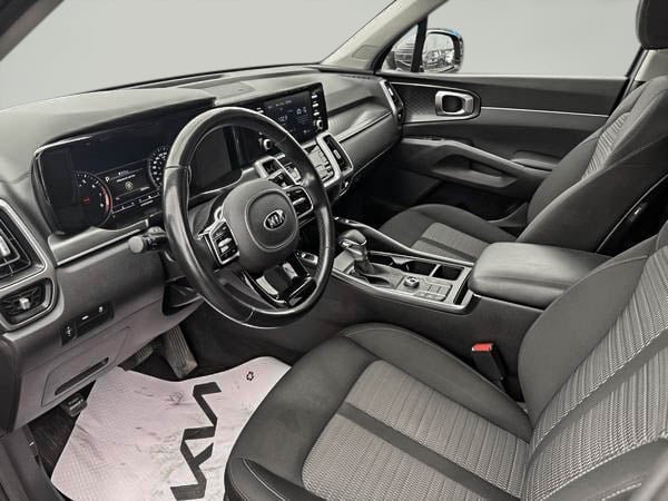 2021 Kia Sorento LX 2.5L-15
