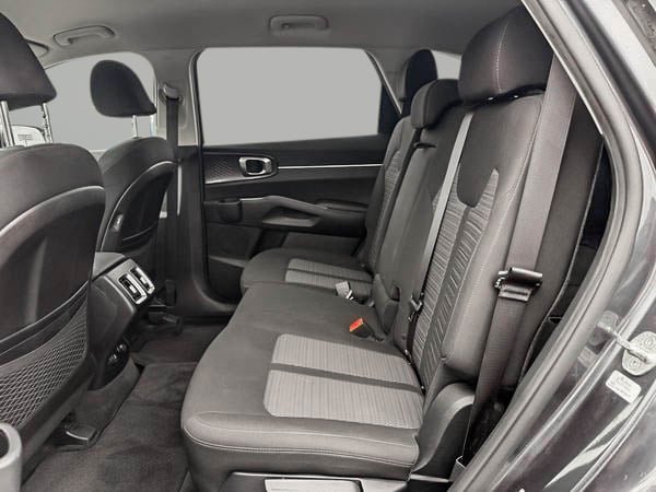 2021 Kia Sorento LX 2.5L-27