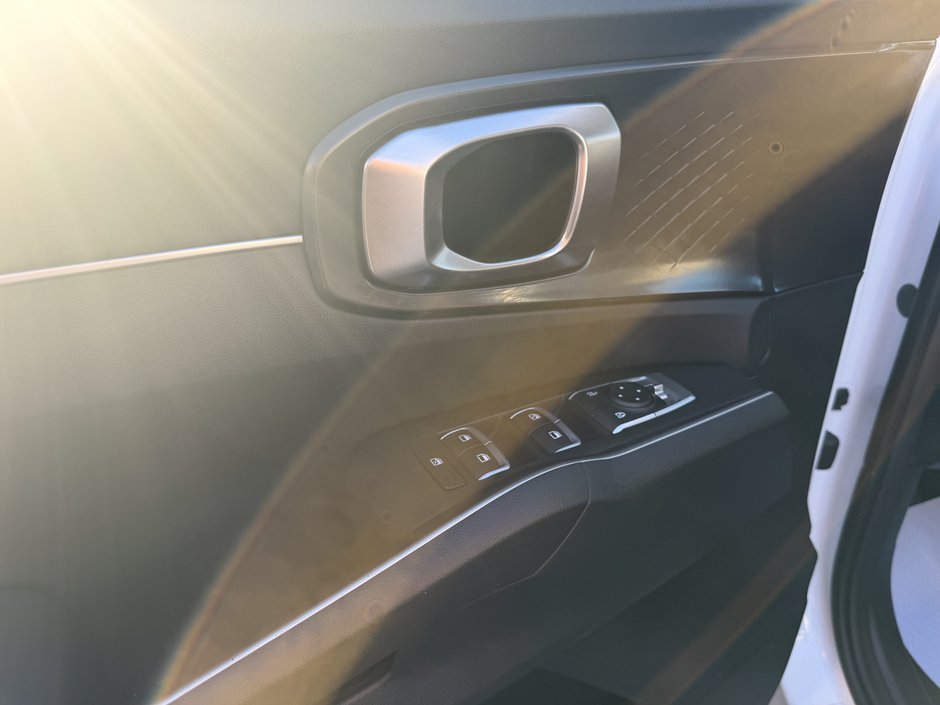 2021 Kia Sorento LX PREMIUM AWD-10
