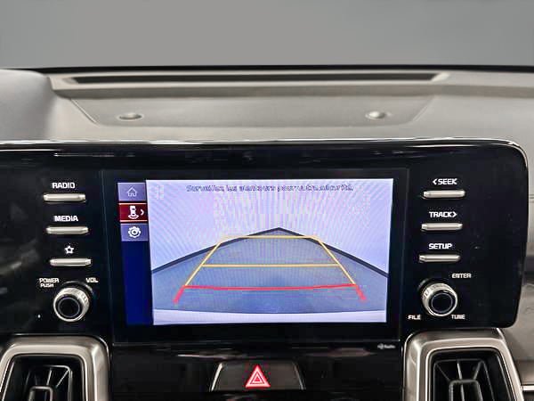 2022 Kia Sorento lx +-20