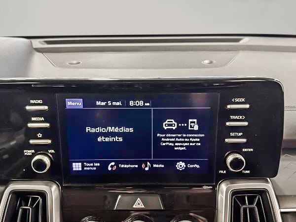 2022 Kia Sorento lx +-19