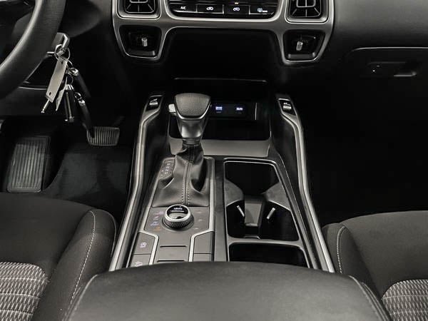 2022 Kia Sorento LX+ / AWD / 7 passagers-21
