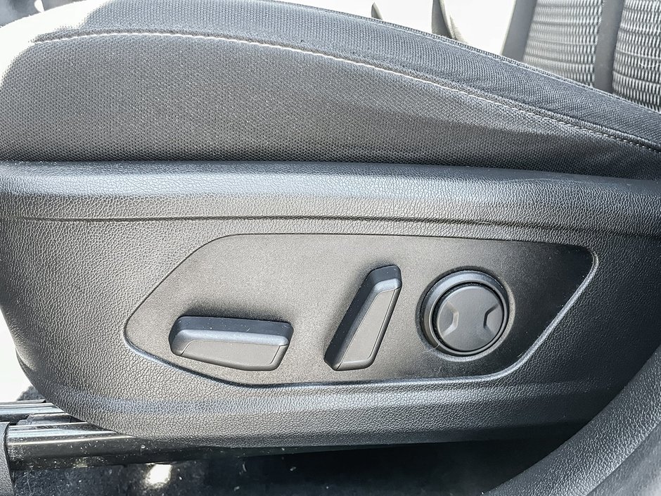 2022 Kia Sorento LX PREMIUM AWD-11