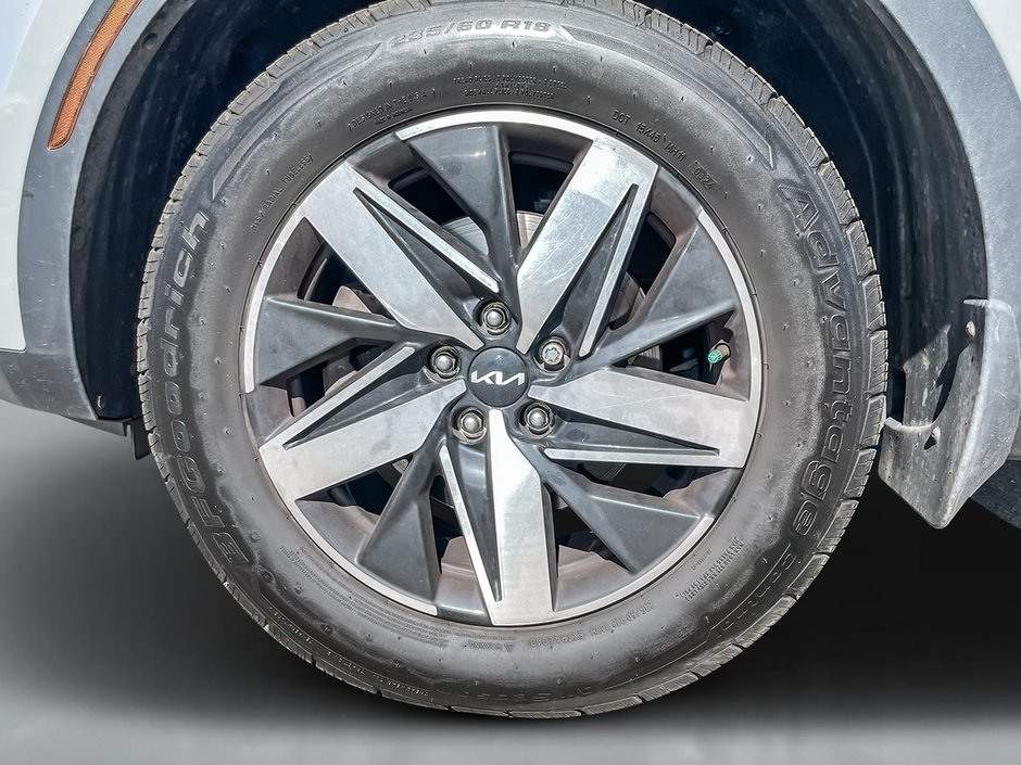 2022 Kia Sorento LX PREMIUM AWD-8