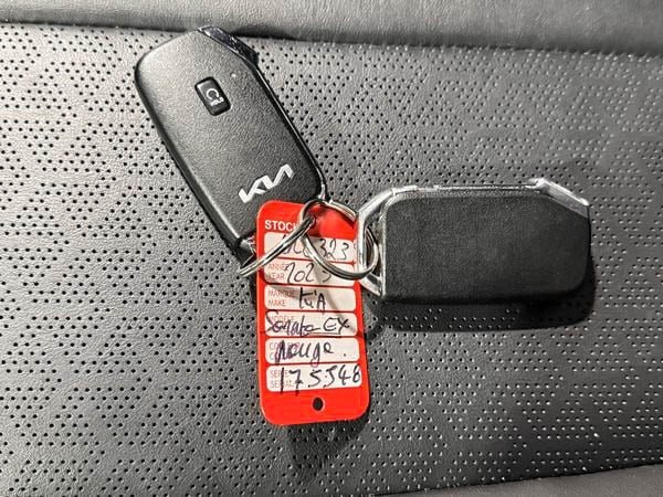 Kia Sorento EX+ 2023-27