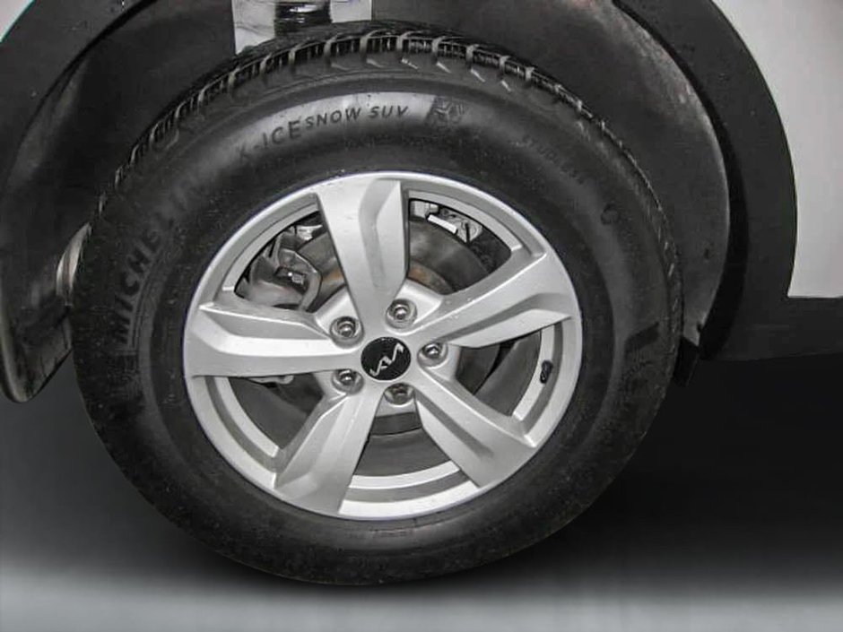 2023 Kia Sorento LX premium-7