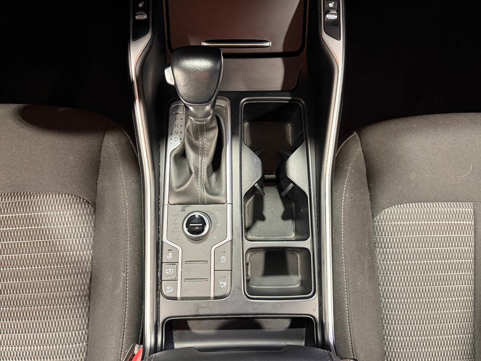 2023 Kia Sorento LX PREMIUM-22