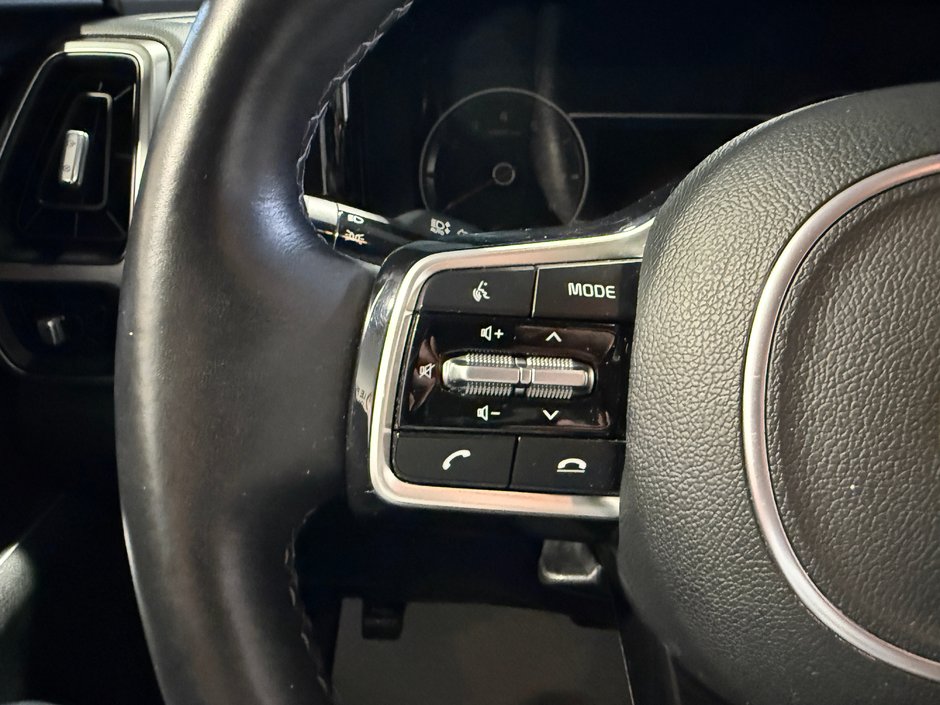 2023 Kia Sorento LX PREMIUM-14