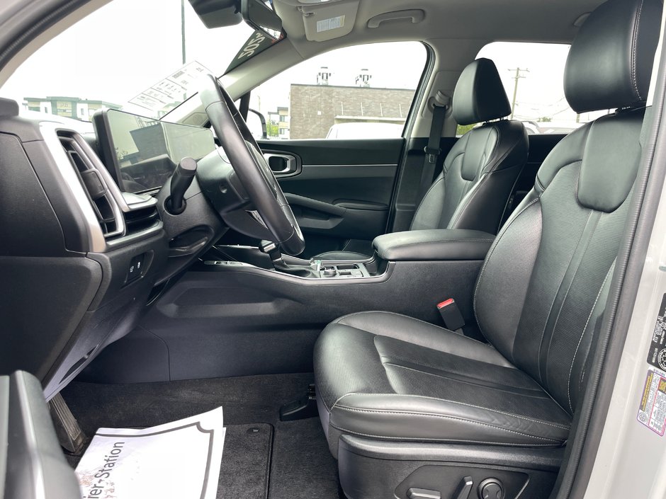 2024 Kia Sorento EX-12