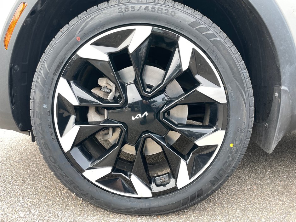 2024 Kia Sorento EX-8